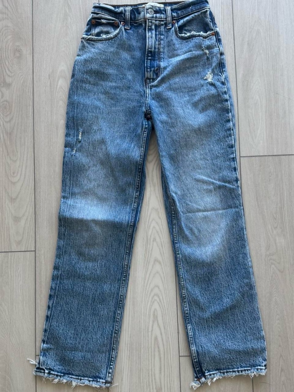 Abercrombie & Fitch 90s Straight Ultra High Rise